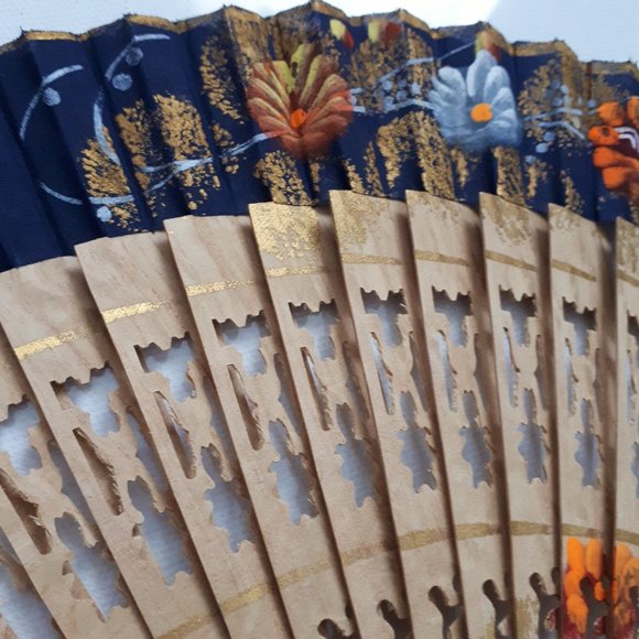 Blue Spanish Fan with Wooden Base and Handpainted Floral Design - Picture 3 of 5